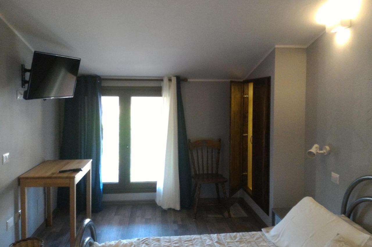 Corona Bed & Breakfast 사르다라 외부 사진