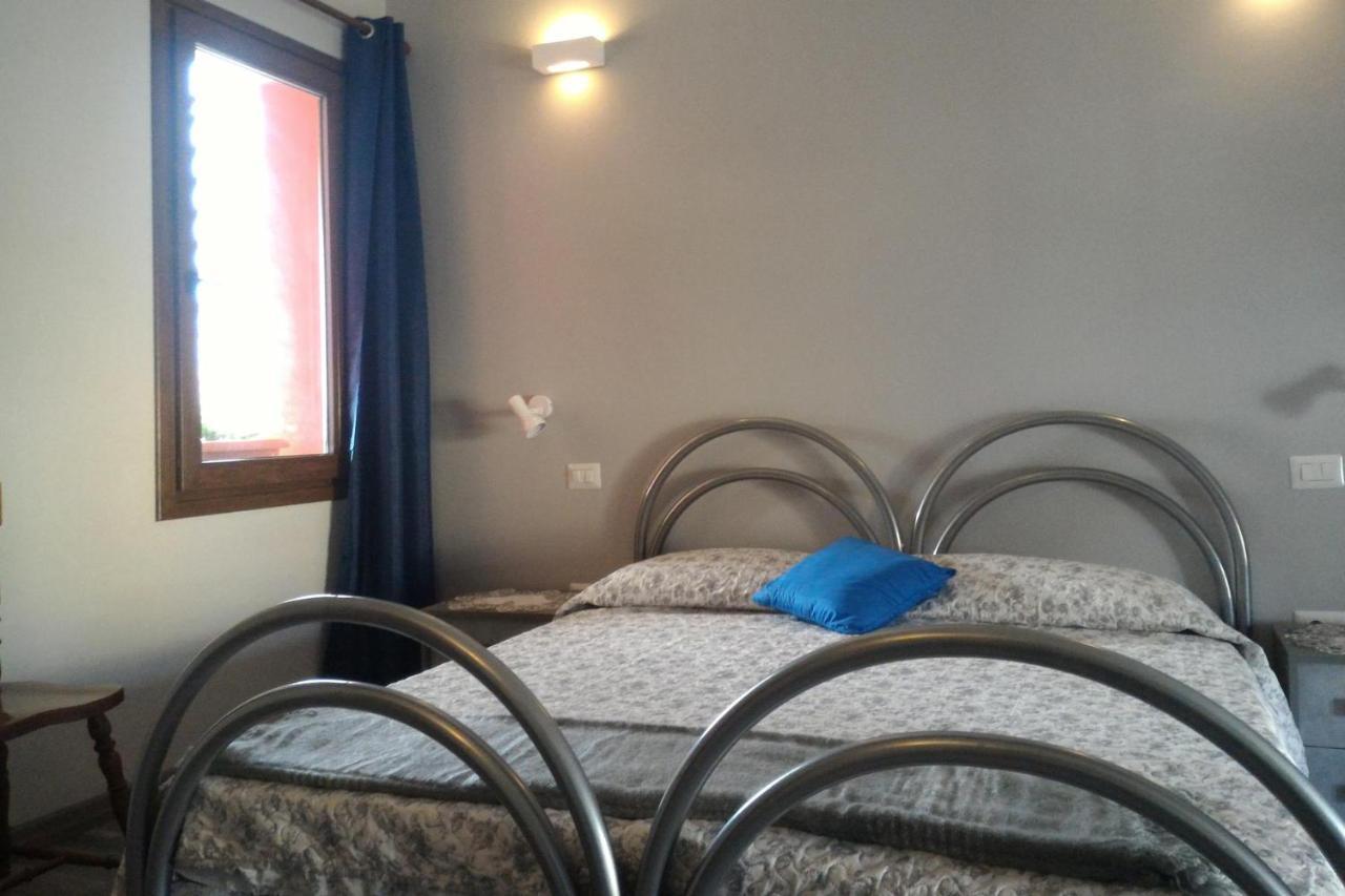 Corona Bed & Breakfast 사르다라 외부 사진